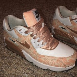 NIKE - Air MAX - LIGHT PINK, WHITE, SHIMMER BROWN